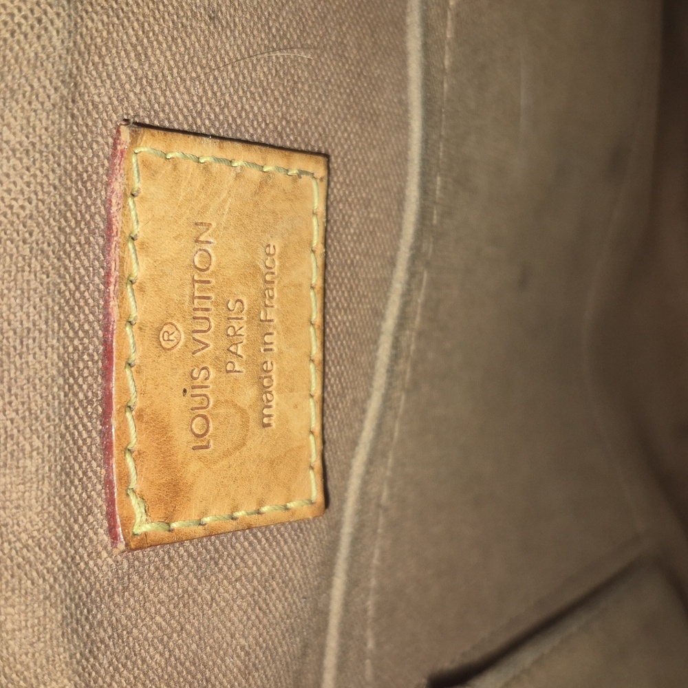 Authentic Louis Vuitton Brown and Tan Monogram Handbag - Picture 9 of 15